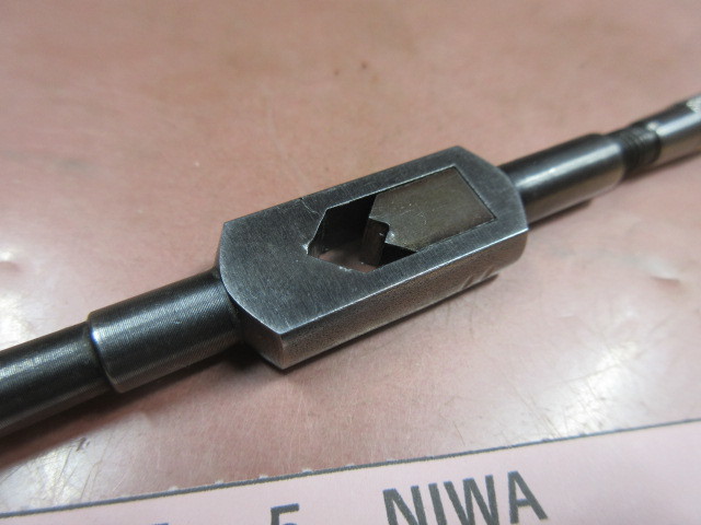 ＮＩＷＡ　タップハンドル　全長１５０ｍｍ　UK3167-5_画像3