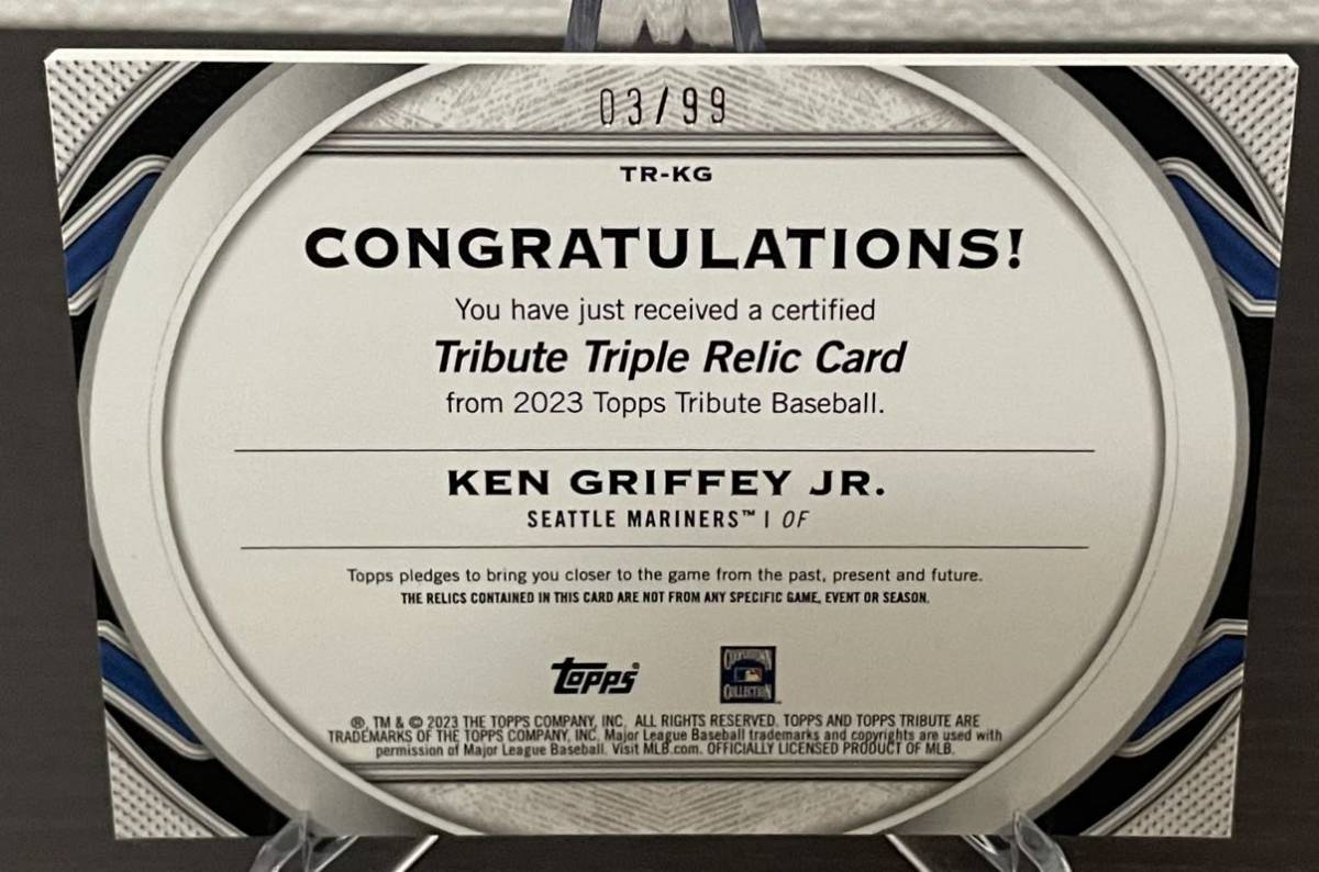 ケングリフィーjr ９９枚限定 KEN GRIFFEY JR. 2023 TOPPS TRIBUTE TRIPLE RELIC CARD_画像2