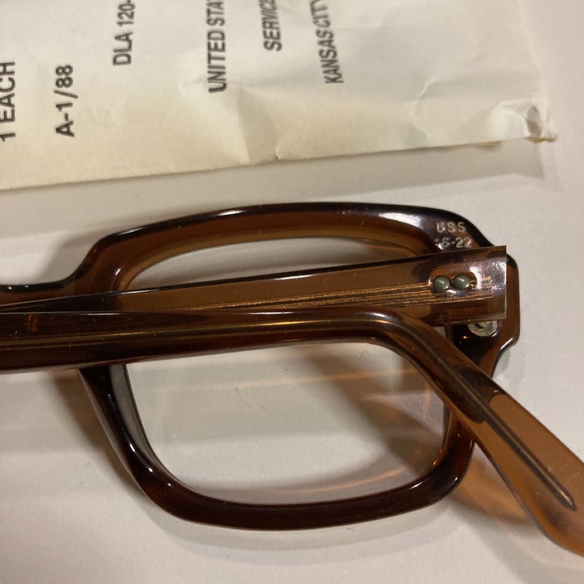 46-22米軍実物ヴィンテージ眼鏡BCGBirthControl Glasses