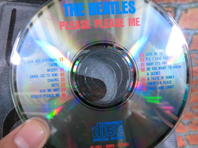 ★THE BEATLES ビートルズ　PLEASE PLEASE ME　CD★_画像2