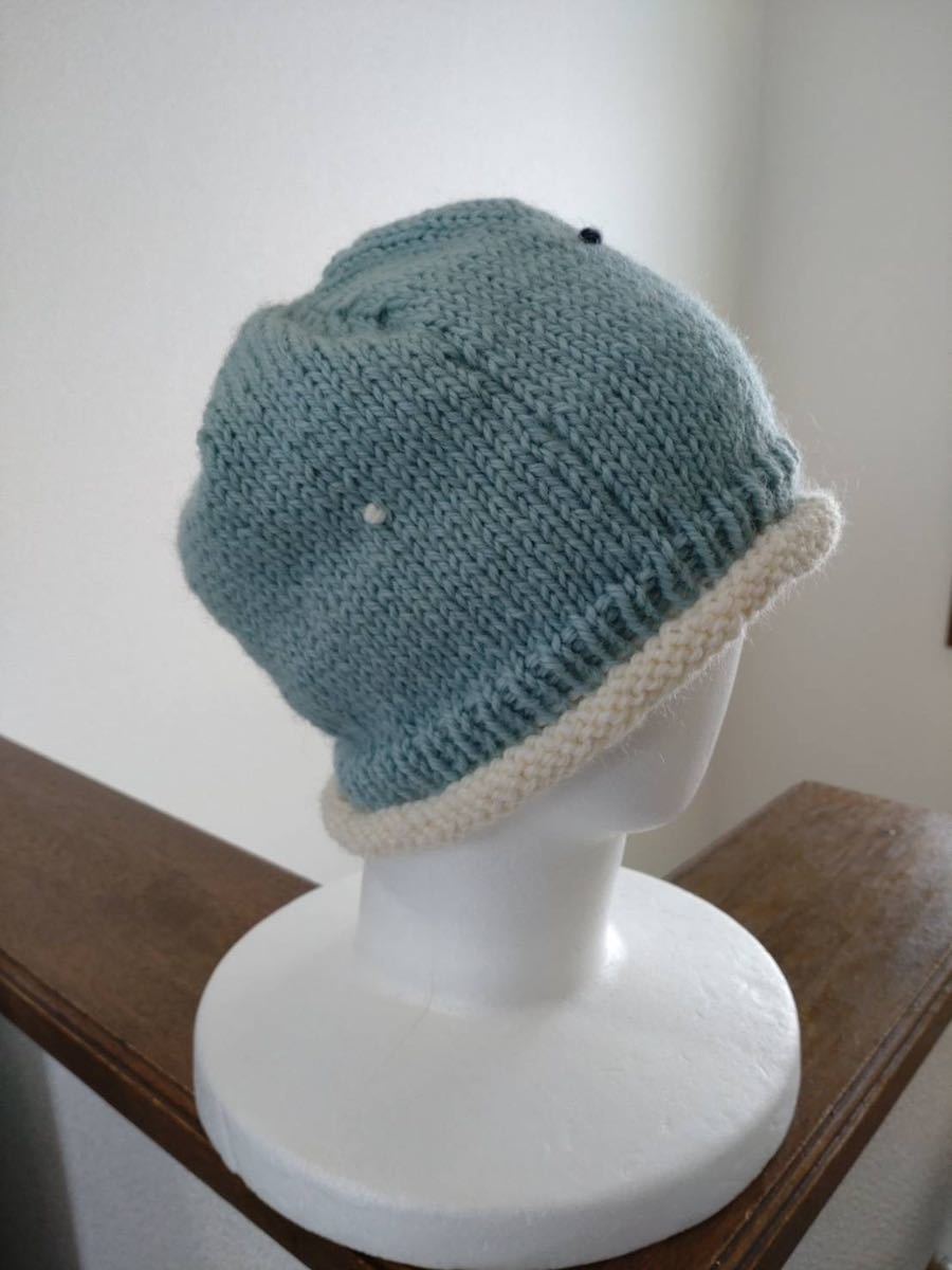 手編み帽子　ウール100% 水色　白の折り返し_画像2