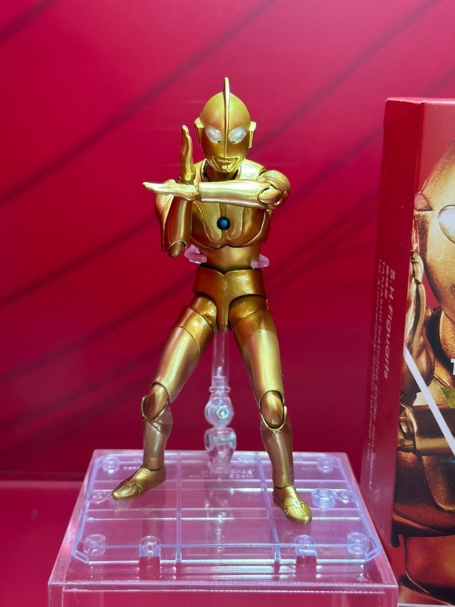 S.H. figuarts S.H.Figuarts Ultraman TAMASHII NATIONS STORE SHANGHAI 1st Anniversary GOLD LIMITED Ver. сверху море ограничение 