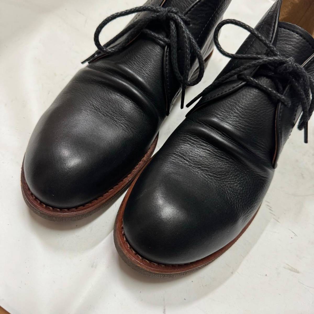 美品 MR.OLIVE シュリンクレザーチャッカブーツ 定価48,400円 8.5 (26.5cm相当) ミスターオリーブ ME525 レザーシューズ メンズ 革靴 黒_画像8