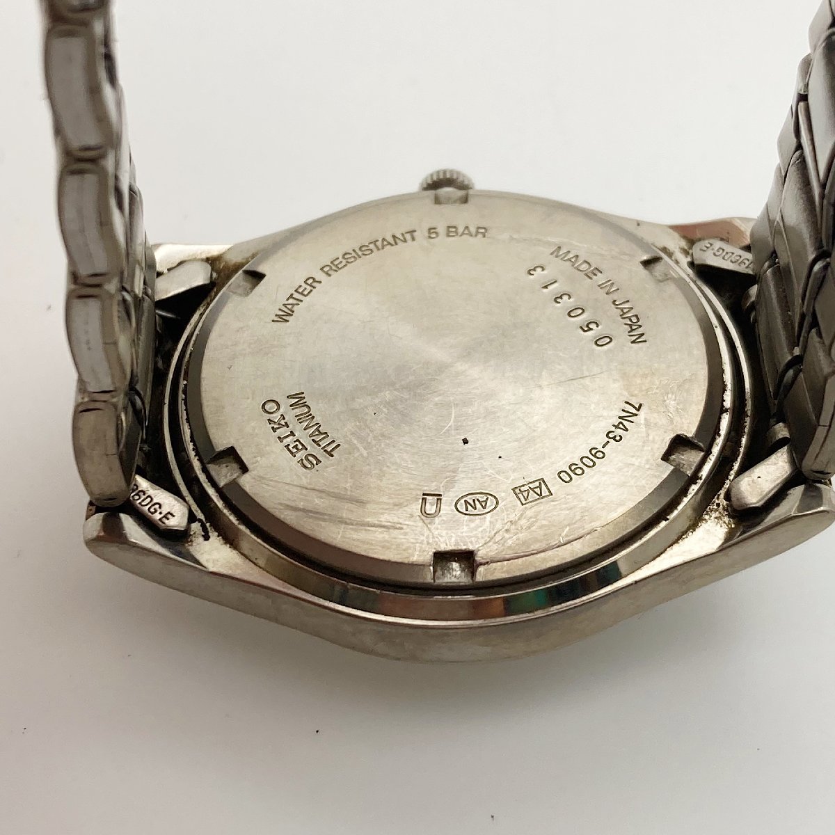 SEIKO セイコー チタニウム 7N43-9090 デイデイト クォーツ 腕時計 ジャンク 1-36-A_画像5