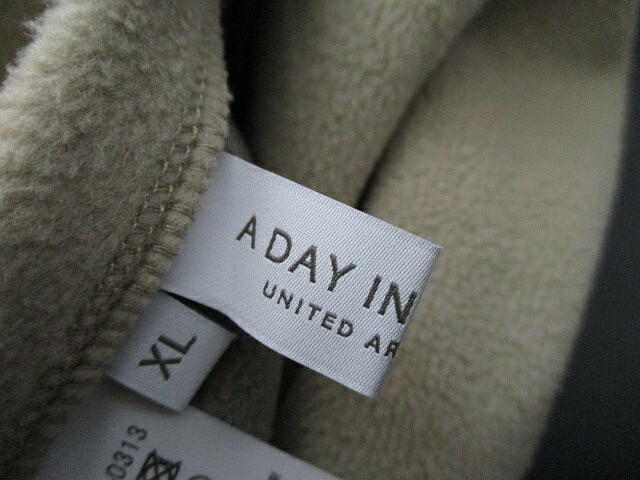 美品▼ ユナイテッドアローズ　ノーカラー　フリースジャケット　クルーネック　XLサイズ　UNITED ARROWS　ベージュ　メンズ　アローズ_画像6