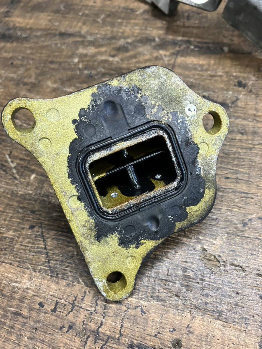 357】 実動 AF35 AF34 共通 ライブDio 純正 インマニ インテーク 357】 実動 AF35 AF34 共通 ライブDio 純正 インマニ インテーク