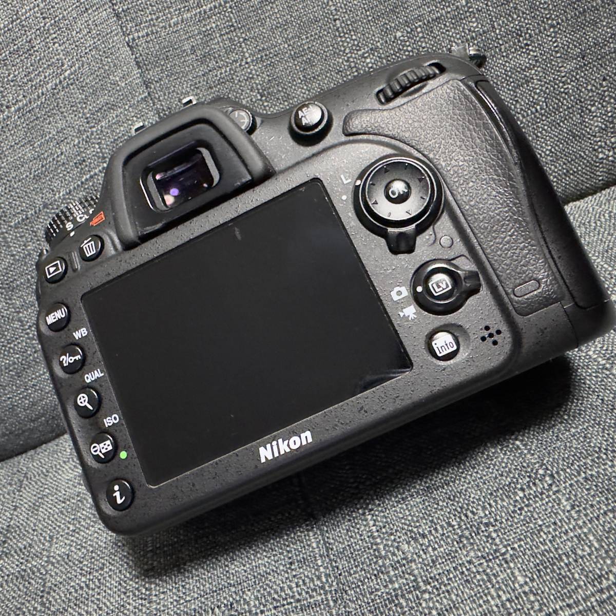 Nikon ニコン D7200 APS-C ボディ ショット数 約119000 外箱付き メンテ済み_画像4