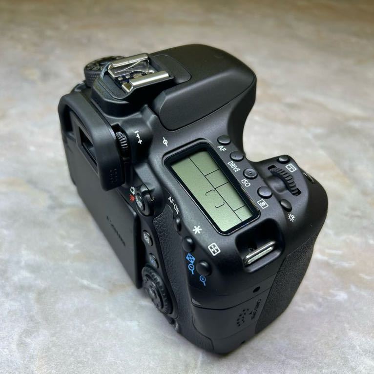 超美品　オーバーホール済み　EOS80D ボディ_画像5