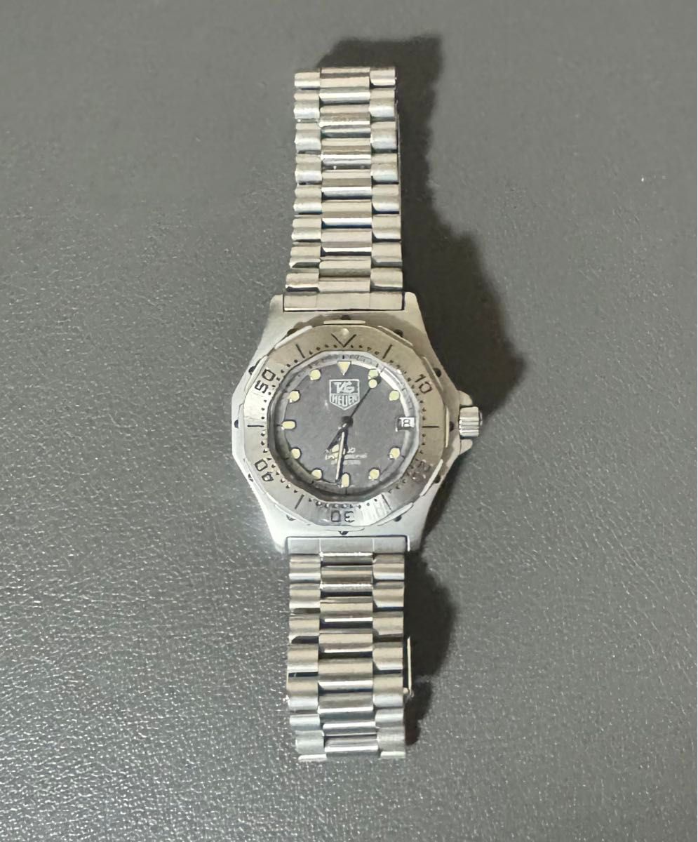 美品】TAG HEUER タグホイヤープロフェッショナル3000 932 213 美品】TAG HEUER タグホイヤープロフェッショナル3000 932 213