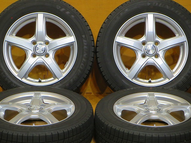 バリ溝 美品【ダンロップ ウインターマックス03 175/65R15】15インチ5.5J+50 PCD100-4H ホンダ車用 フィット インサイト シャトル グレイス_画像1