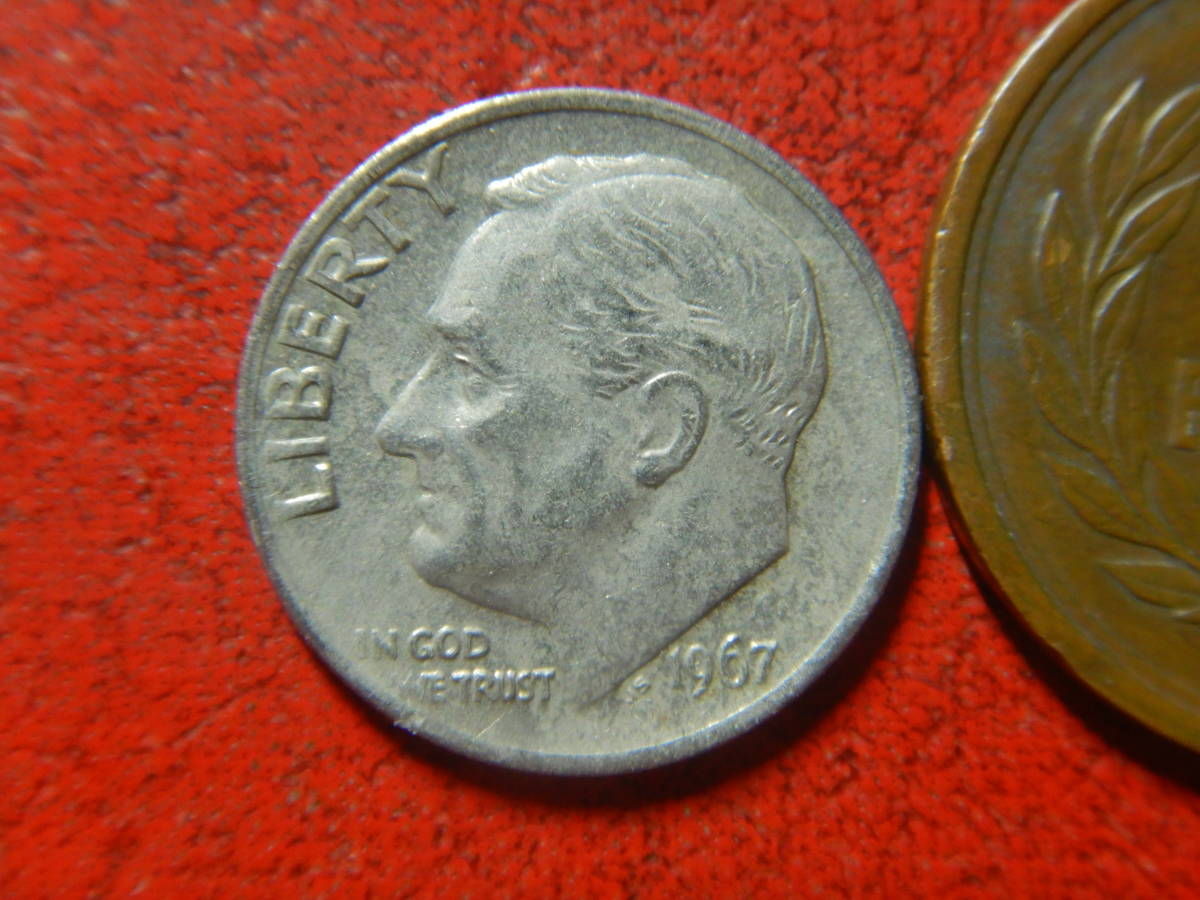 外国・USA／ルーズベルト１０セント白銅貨・１ダイム（1967年）　24012902_画像1