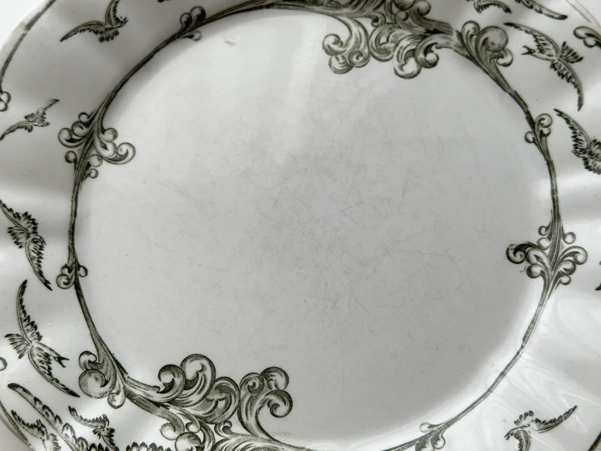 美品　フランス　アンティーク　Saint amand サンタマン　/ “Aiglon”　 ワシのひなたちが集う平皿プレート 皿_画像5