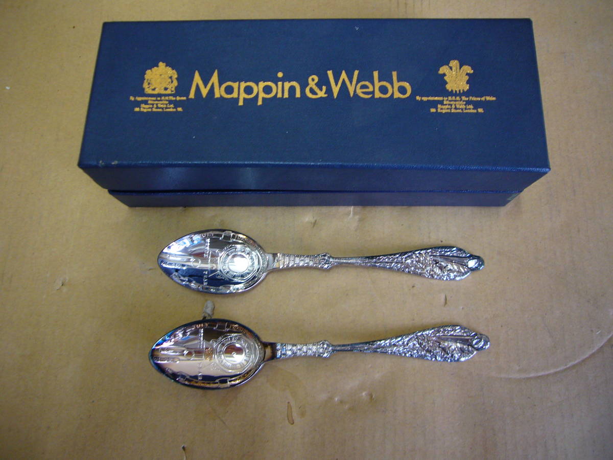 Mappin ＆Webb　銀製のスプーン　２本　未使用品　外ケース付き　当時物