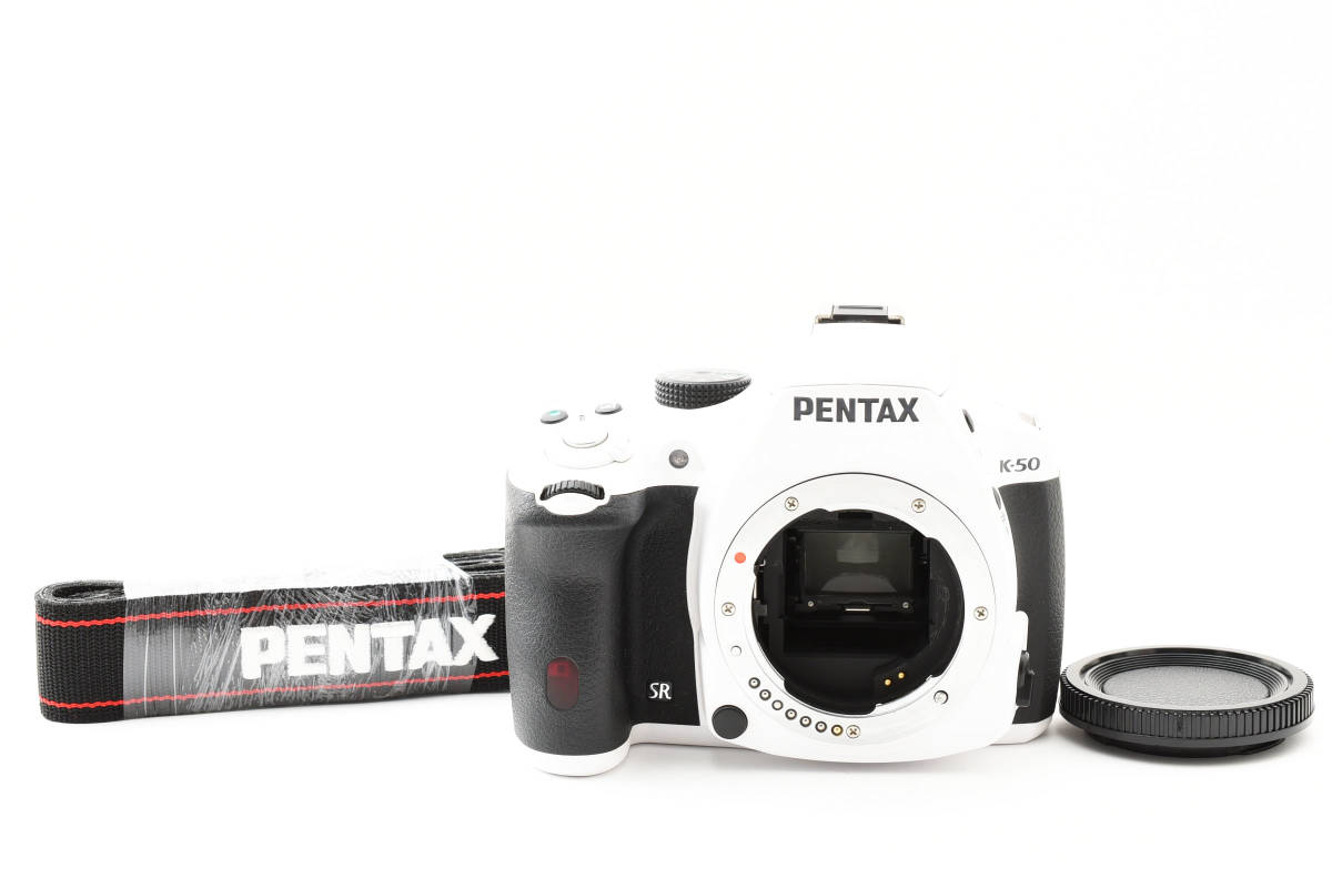 ■未使用に近い■ ペンタックス PENTAX K-50 ホワイトボディ　シャッター回数　694回　黒死病対策済み　単三電池で動きます_画像1