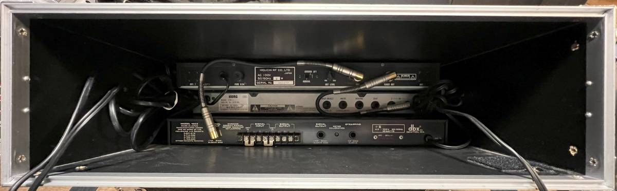 ( comp ограничитель )DBX160X,( беспроводной )EX-PRO (B12) радиопередатчик комплект, ( тюнер )KORG DTR-1,( подставка )3U подставка 
