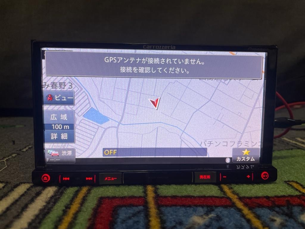 カロッツェリア AVIC-RZ09 地図データ 2015年メモリーナビ/ フルセグ Bluetooth/TV/SD/CD/DVD/USB/IPOD_画像2