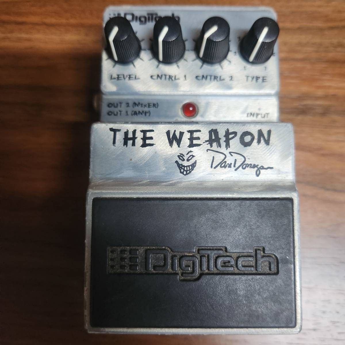 デジテック　Digitech The Weapon