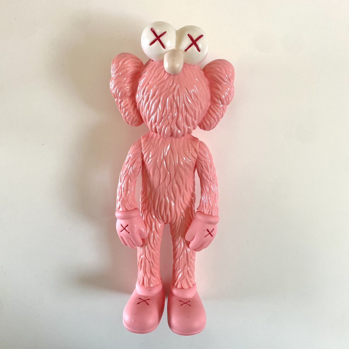 カウズ kaws フィギュア エルモ ピンク色 メディコムトイ 全長 約29CM