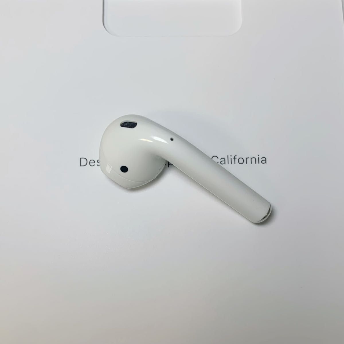AirPods 第2世代　左耳のみ　エアーポッズ　Apple正規品　 MV7N2J A