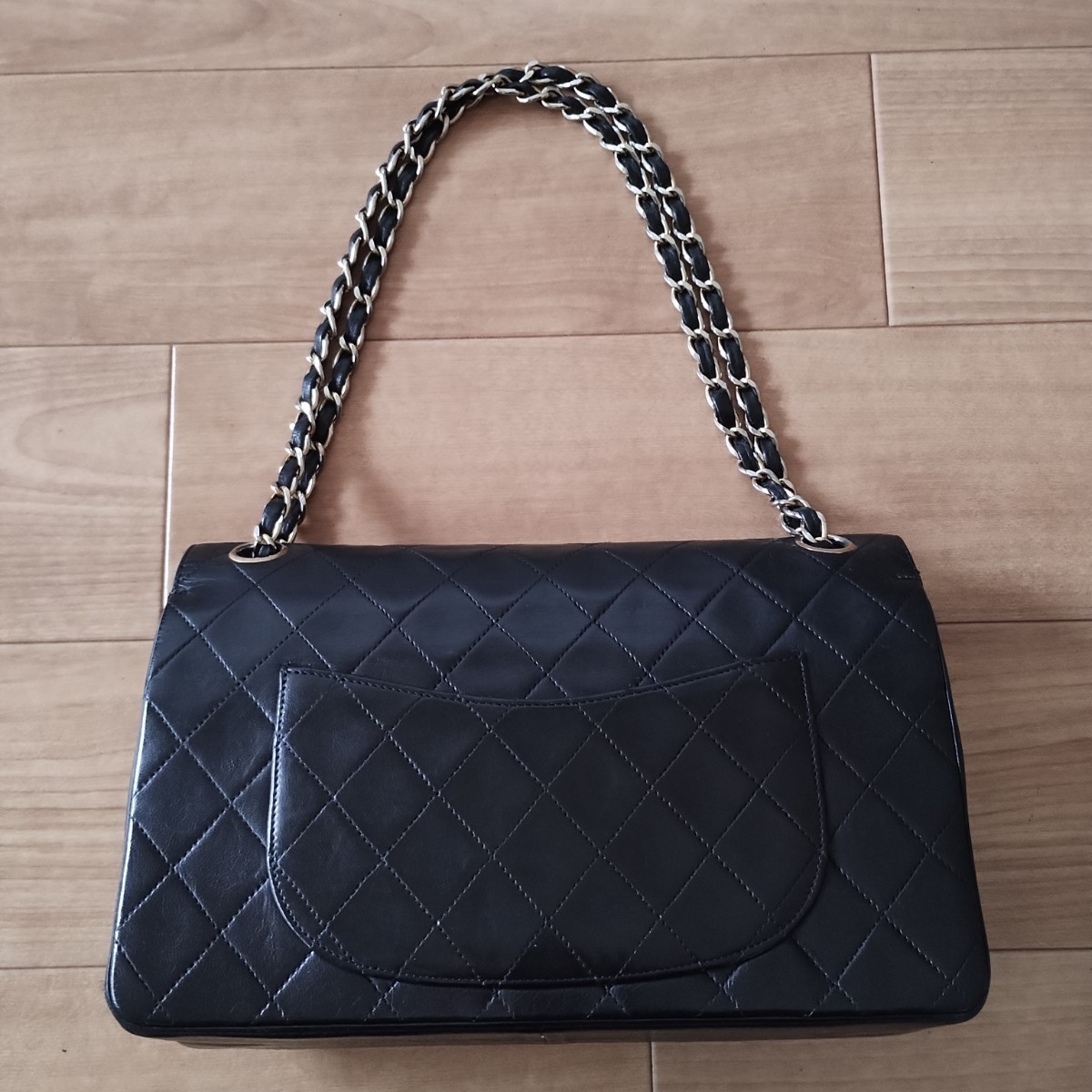 1円スタート 正規品 シャネル CHANEL チェーンショルダーバッグ マトラッセ ラムスキン ダブルフラップ Wフラップ _画像2