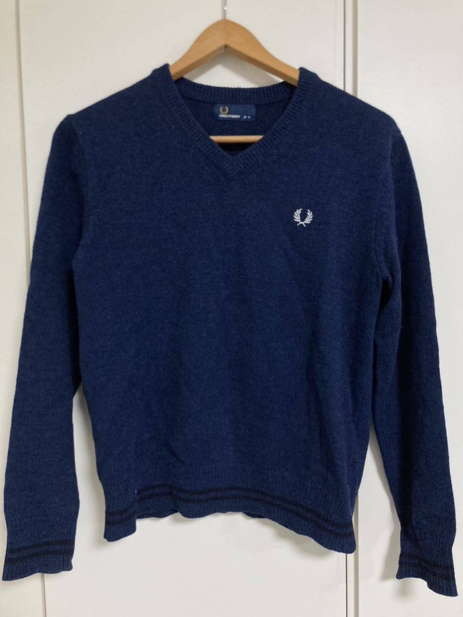 [ free shipping ]FRED PERRYl Fred Perry V neck knitted sweater S size navy navy blue 
