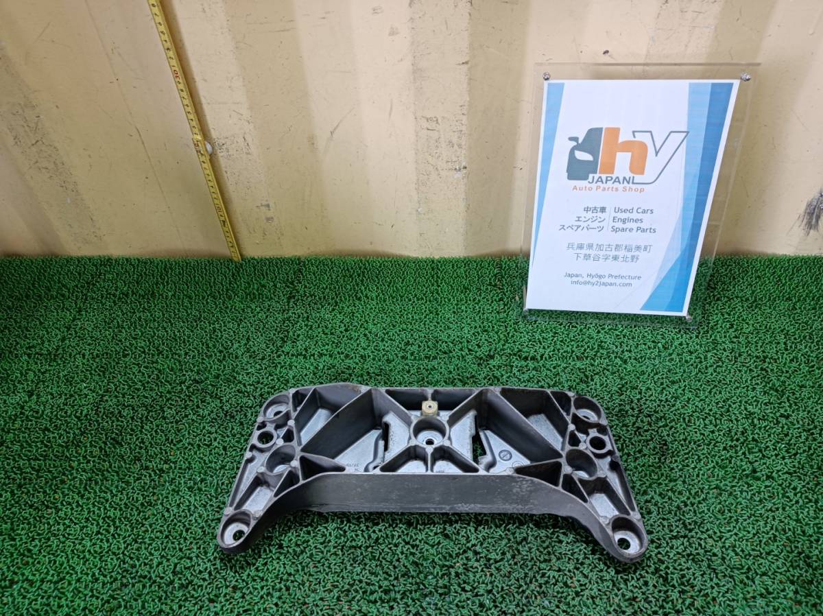 BMW 535i DBA-FR35 2011 year Transmission mount shipping size [L] NSP71801*