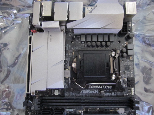 ASRock Z490M-ITX/ac Z490 LGA1200 DDR4 USB3.2 SATA6Gb/s Mini-ITX_画像2