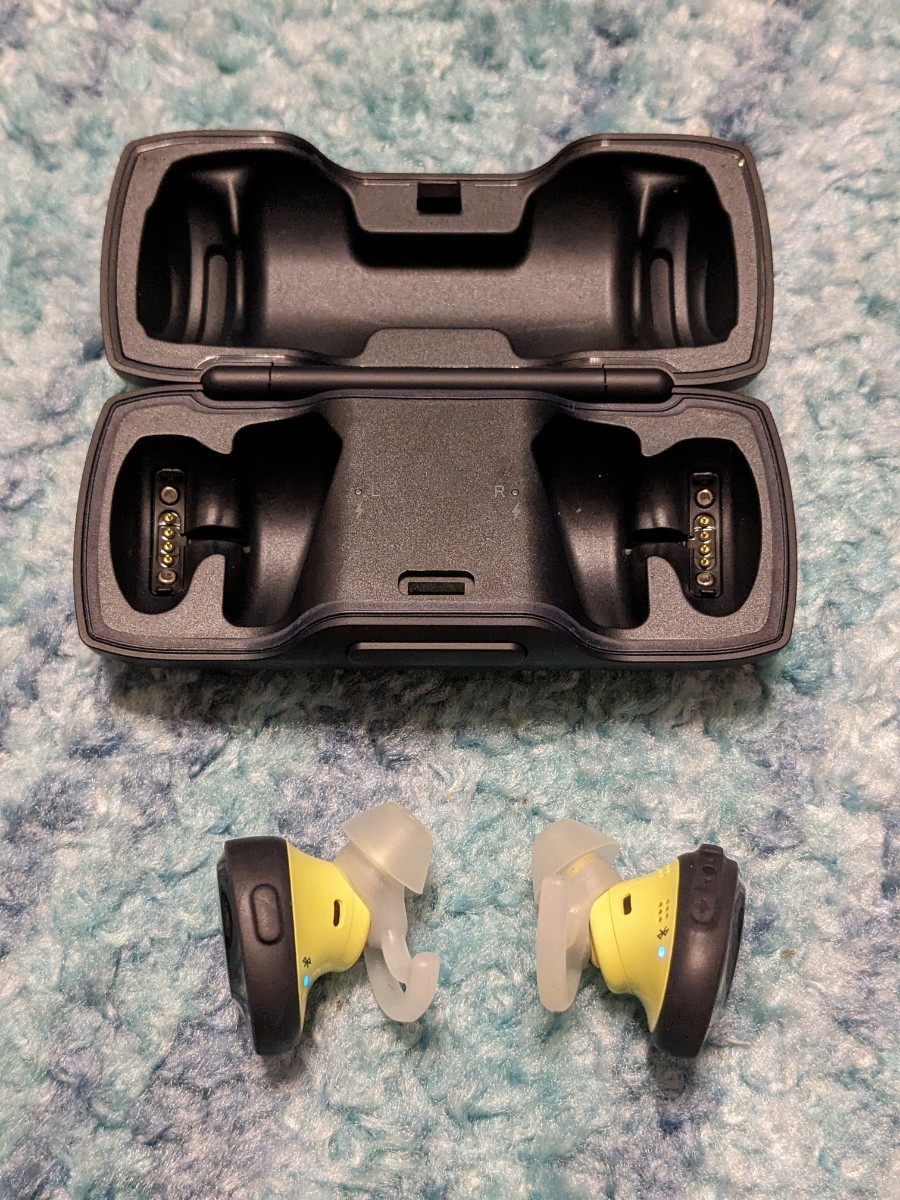 0601u2648　Bose SoundSport Free wireless headphones 完全ワイヤレスイヤホン ミッドナイトブルー/イエローシトロン Model:423729_画像1