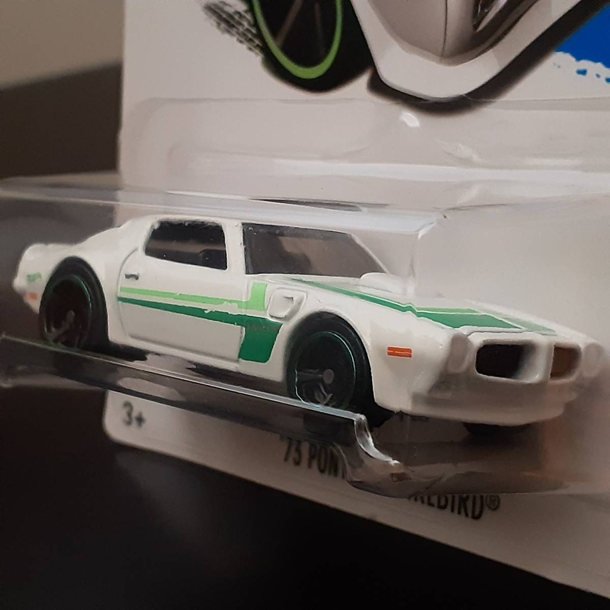 HOT WHeeLs 73 PONTIAC FIREBIRD TRANS AM 白 ポンティアック ファイヤーバード ミニカー MUSCLE CAR マッスルカー ホットウィール　_画像3