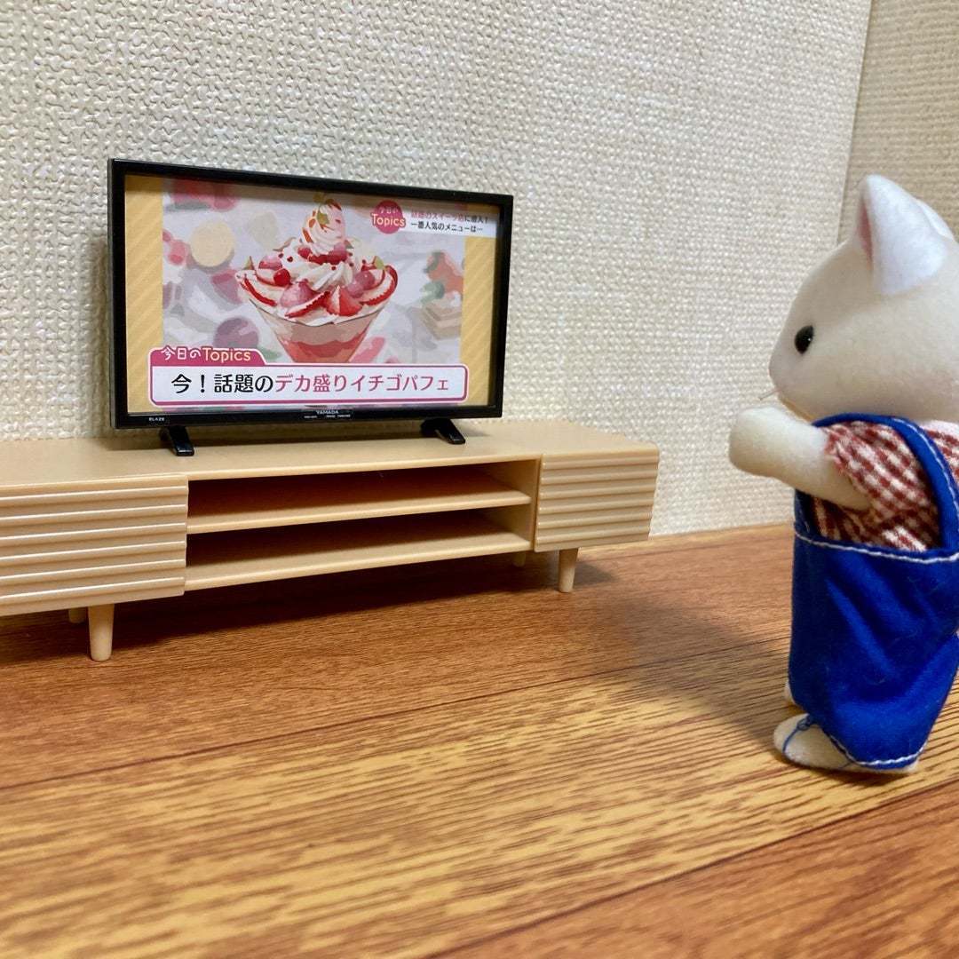 ミニチュア テレビ 1/12 TVフィギュア ドールハウス家具 ジオラマ シルバニア リカちゃん figmaオビツ情景 食玩リーメント ぷちサンプル_画像9