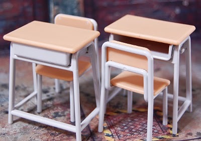 ミニチュア 学校机 椅子 イス デスク セット スクール 学習机 1 ミニチュア 学校机 椅子 イス デスク セット スクール 学習机 1