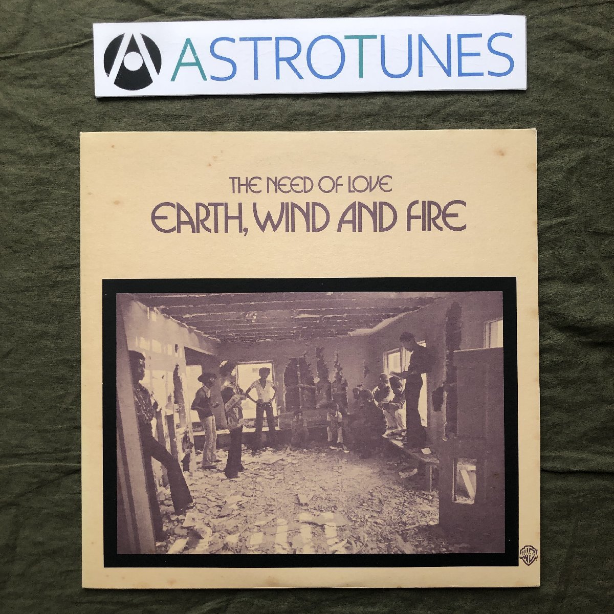 傷なし美盤 1979年 国内盤 アース・ウインド＆ファイアー Earth, Wind & Fire LPレコード 愛の伝道師 The Need Of Love: Maurice White_画像1