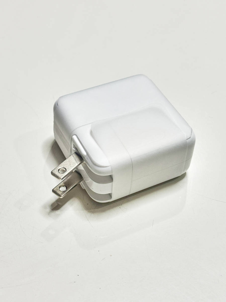 新品未使用　M1 MacBook Air 付属品 Apple純正 30W USB-C 急速電源アダプタ_画像3
