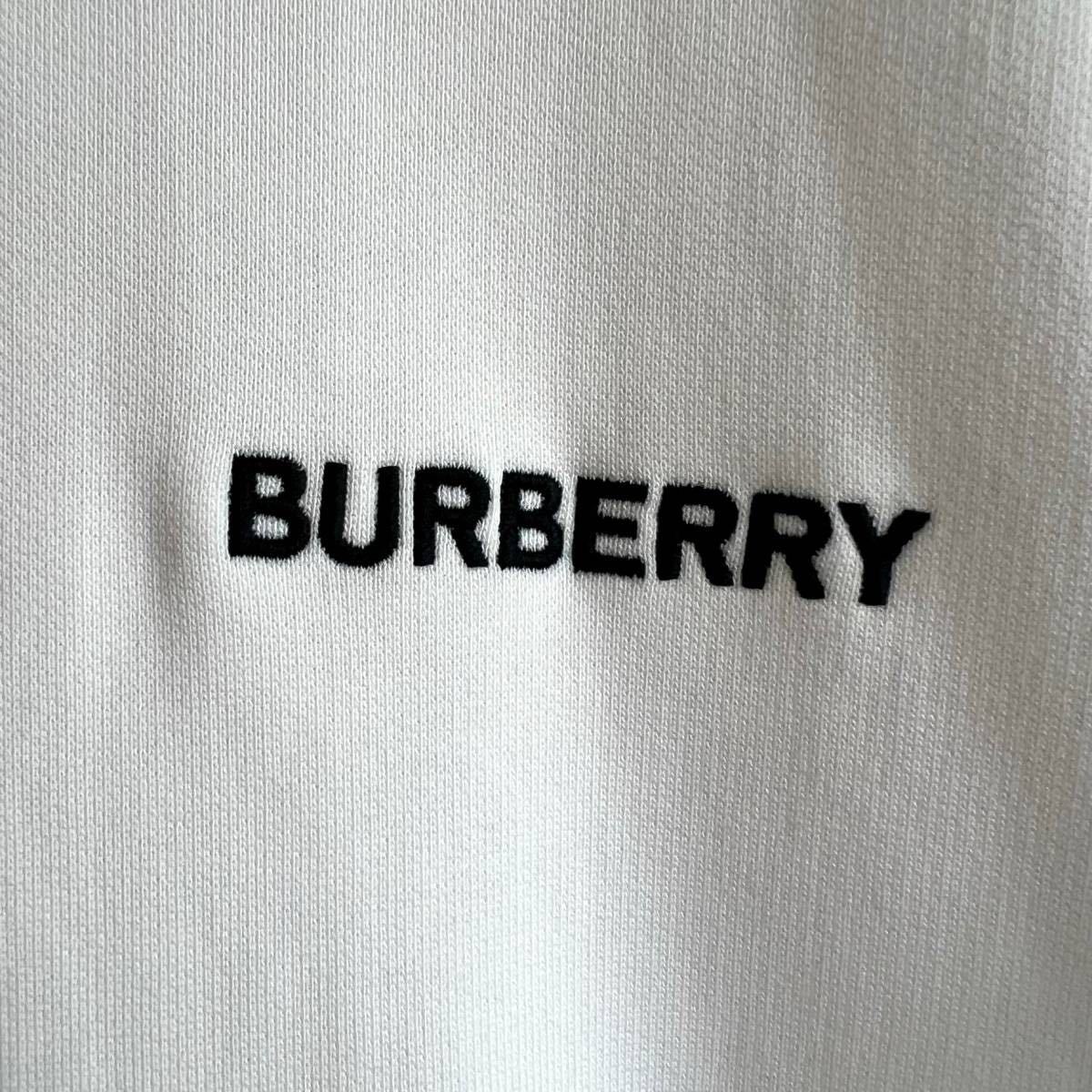 【新品未使用タグ付き】 BURBERRY バーバリー クルーネック ロゴ刺しゅう スウェットシャツ トレーナー　Ｍ　155199A1464_画像8