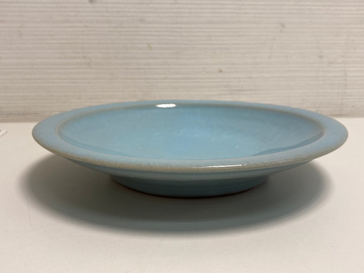 【★99-01-4807】■中古品■菊池窯 陶房まつたけ 乳青青磁 中皿 約21.5cm 2枚セット プレート 貫入_画像3