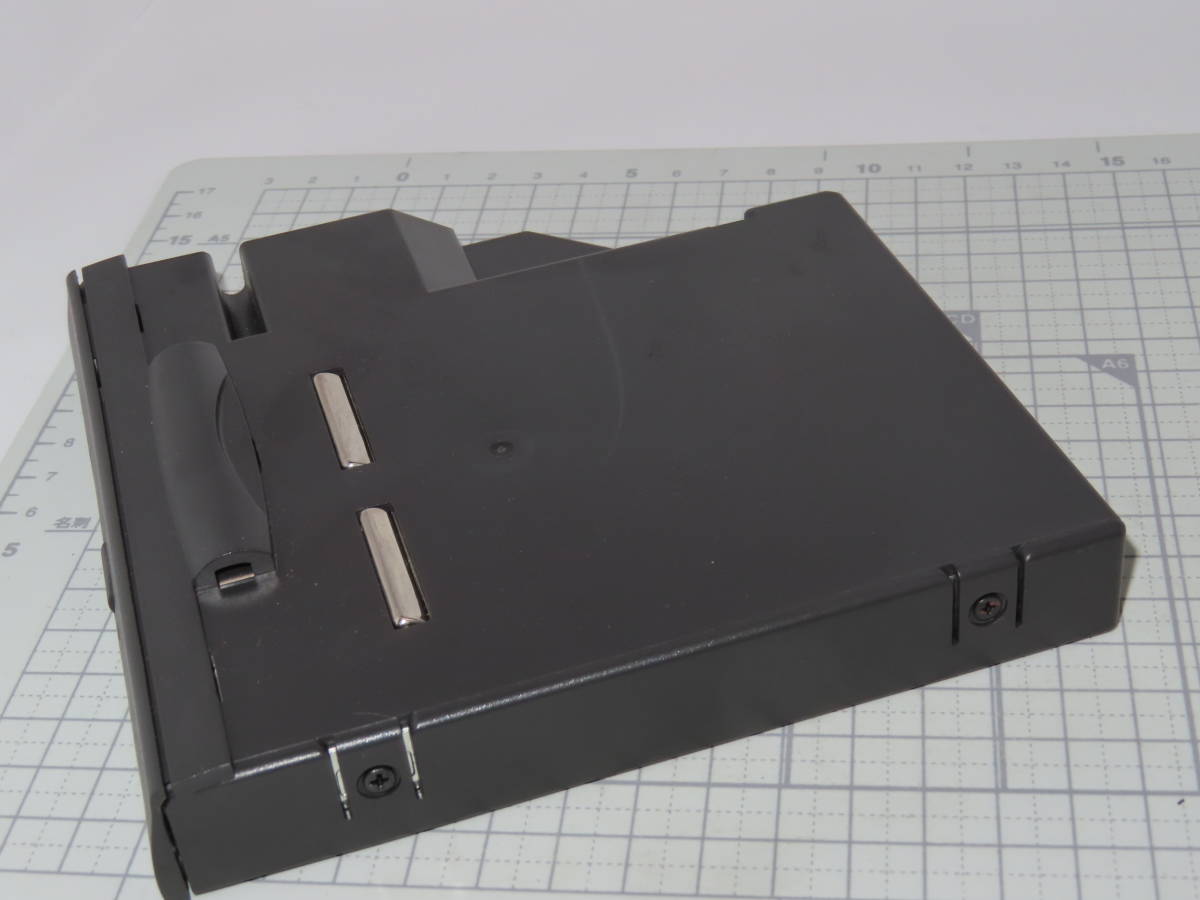 PowerBook 1400 серии для CD Drive единица M3628