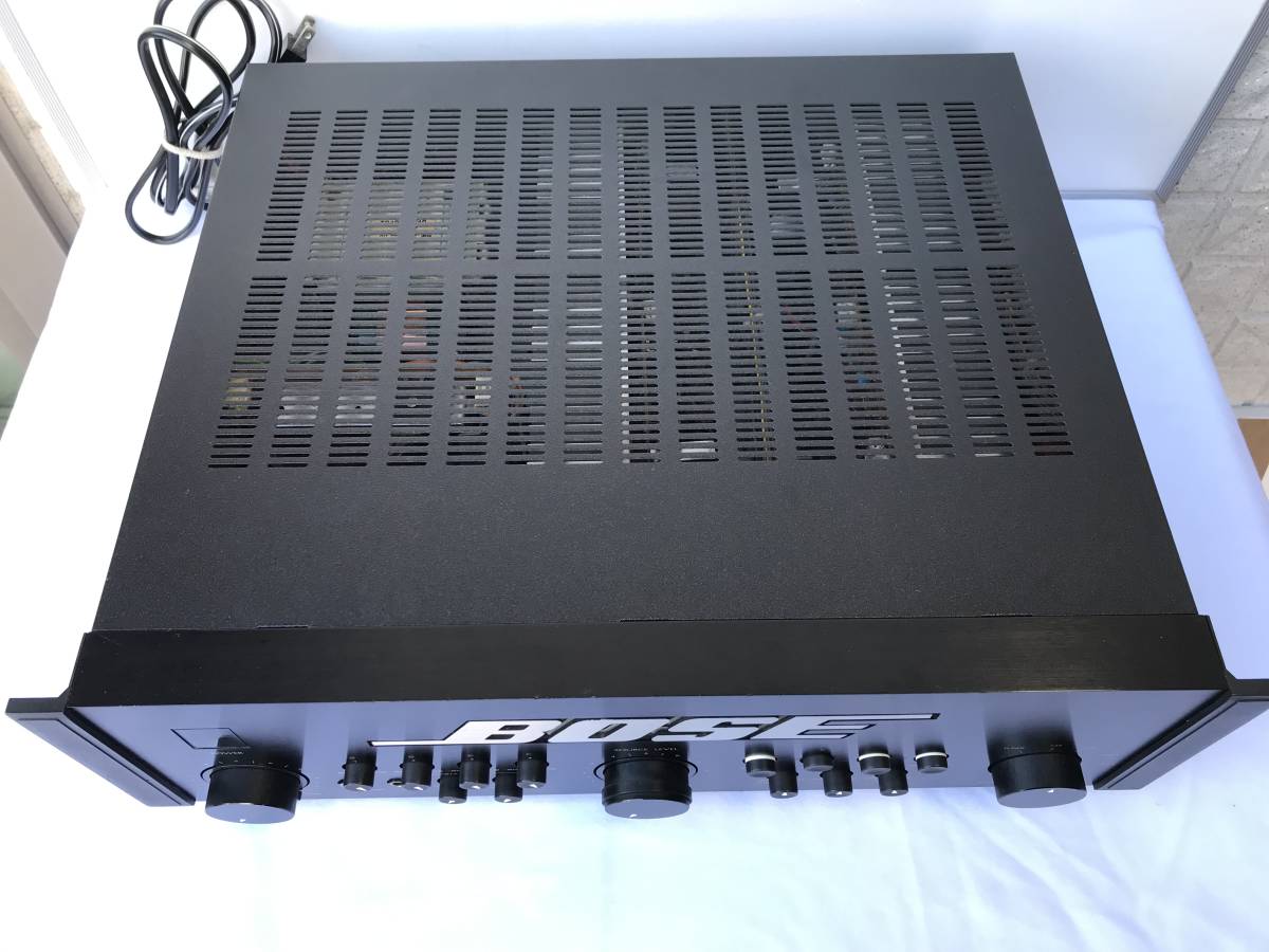 □動作品BOSE 4702 Ⅲ 4チャンネル多機能プリメインアンプ □動作品BOSE 4702 Ⅲ 4チャンネル多機能プリメインアンプ