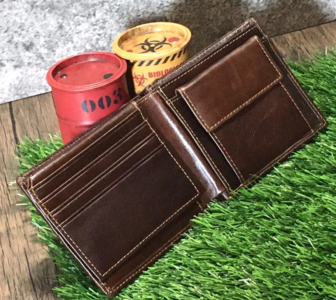牛革二つ折り財布☆ メンズ レディース 本革 小銭入れ カードケース 薄型