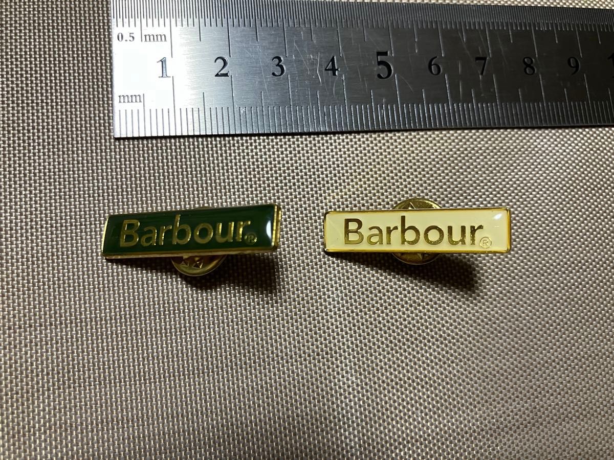 Barbour バブアー ピンバッジ／グリーン&ホワイト　2個セット