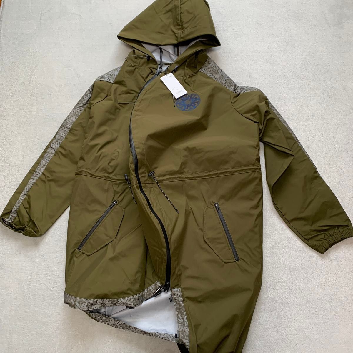 PUMA X ANREALAGE 2IN1 LONG COAT プーマ アンリアレイジ コート PUMA X ANREALAGE 2IN1 LONG COAT プーマ アンリアレイジ コート