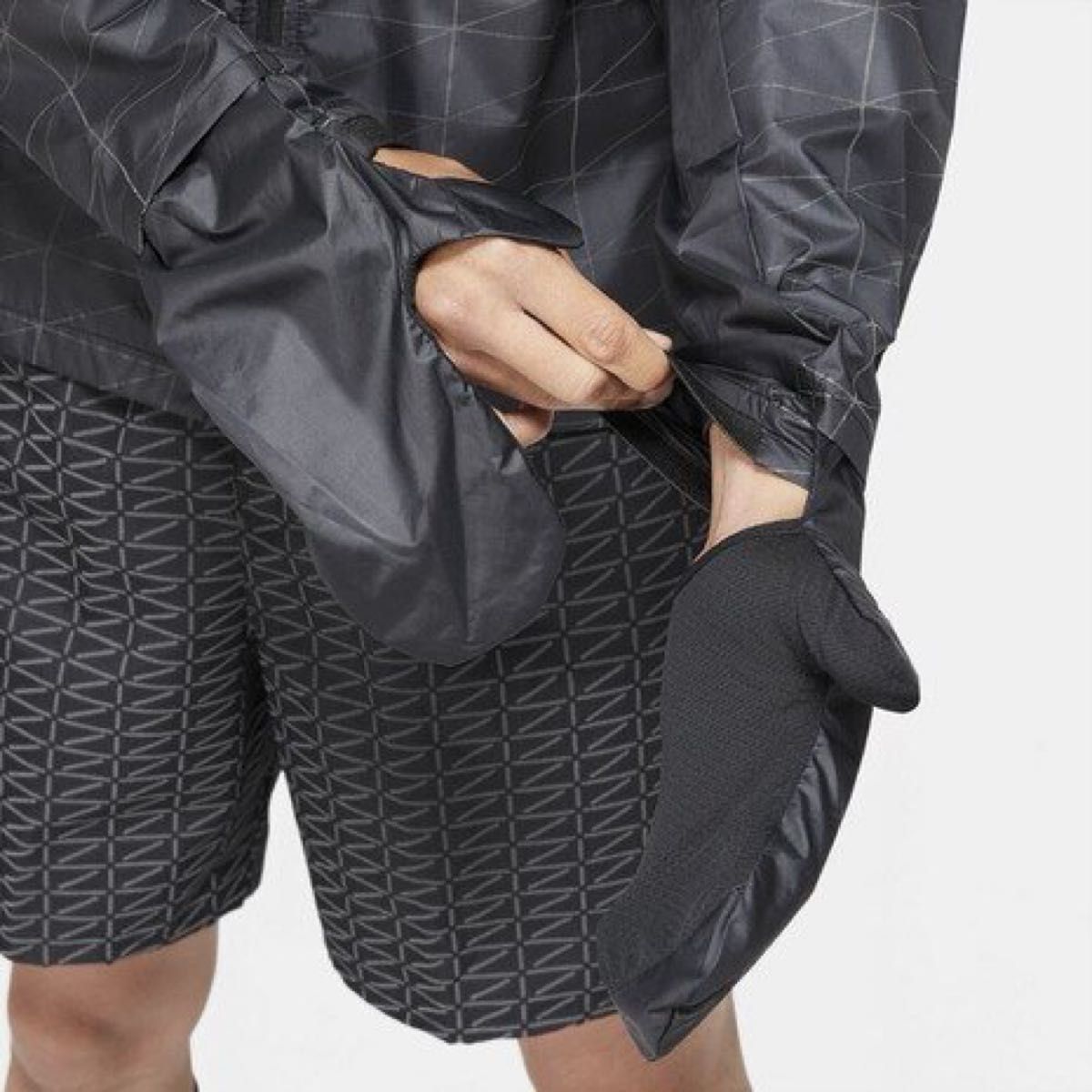 新品 S 大迫傑着用 NIKE Storm-FIT ランディビジョン フラッシュ 新品 S 大迫傑着用 NIKE Storm-FIT ランディビジョン フラッシュ