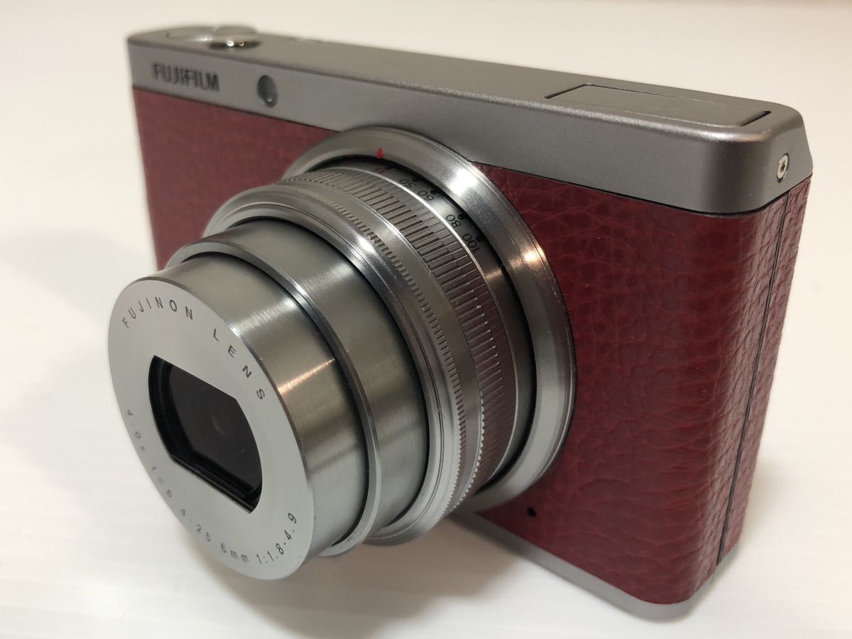 富士フィルム　fujifilm XF1 コンパクトデジタルカメラ　レッド　訳あり品_画像1