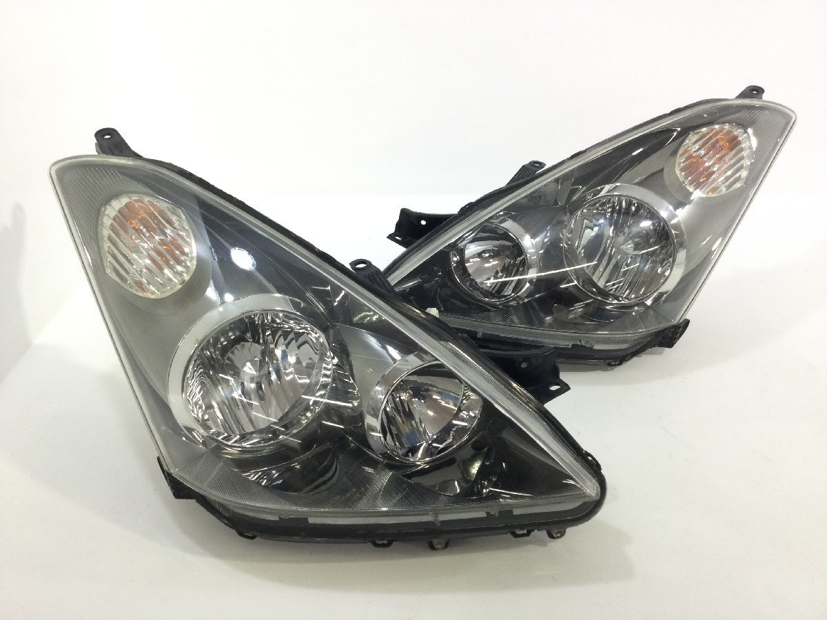 トヨタ 10 ウィッシュ 前期 純正 HID ヘッドライト 左右セット STANLEY 68-2　　　　　　　　　　　2303181　 2J3-1 　林