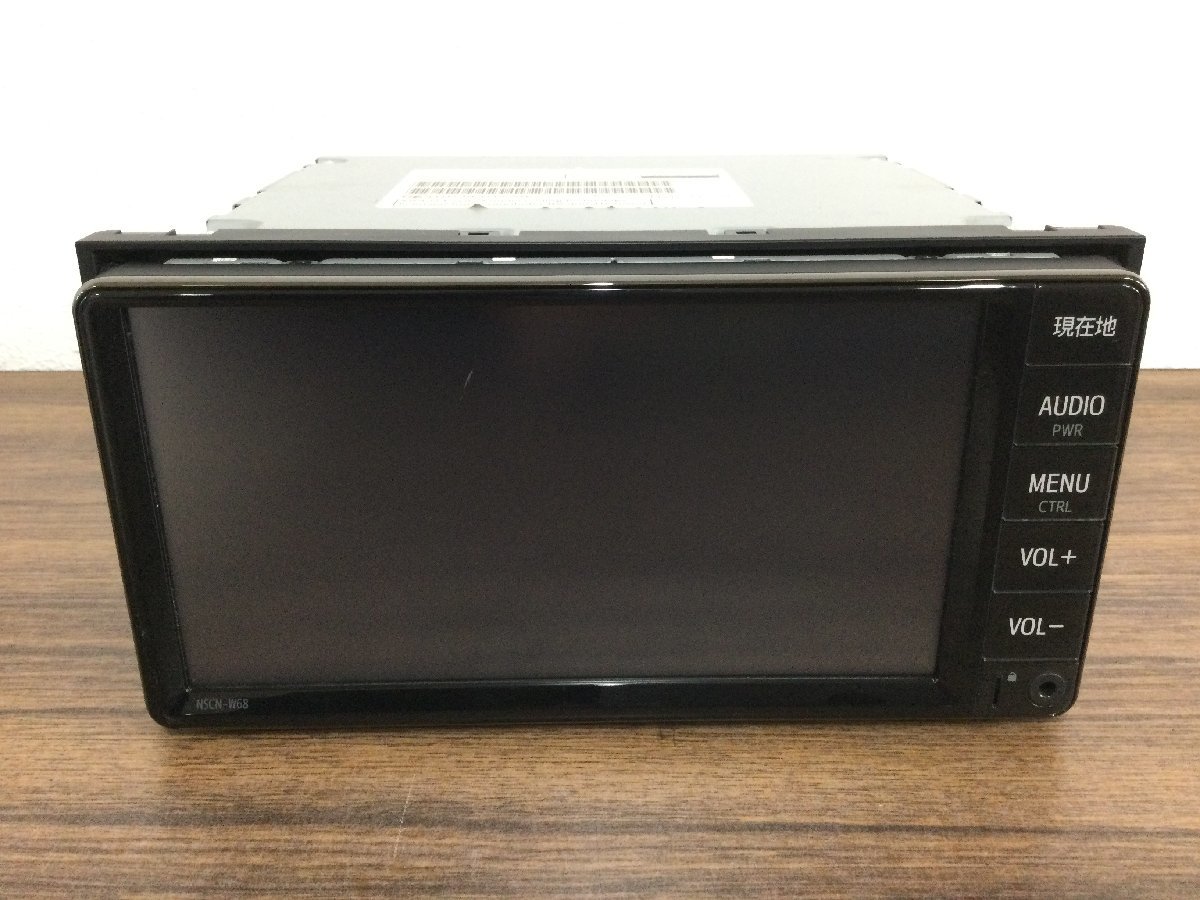 トヨタ 純正 メモリーナビ NSCN-W68 セキュリティロック有 ワンセグ Bluetooth 　2303177　2J9-2 市　　　　_画面に傷があります。