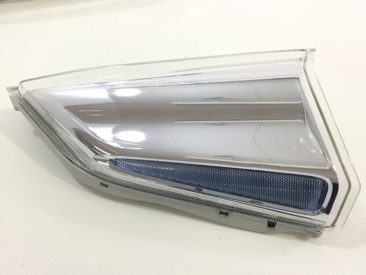 日産 ZEO リーフ X 純正 HID ヘッドライト 右 ICHIKOH 1847　　　　　　　　　　　　　　　　 　　　　　 22008844 2I6-1　林　_キズや汚れがあります。