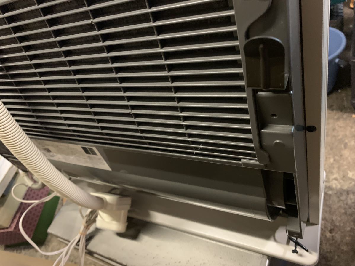 富士通 ゼネラル 温水ルームヒーター ホットマン KH-60N-W 室内 富士通 ゼネラル 温水ルームヒーター ホットマン KH-60N-W 室内
