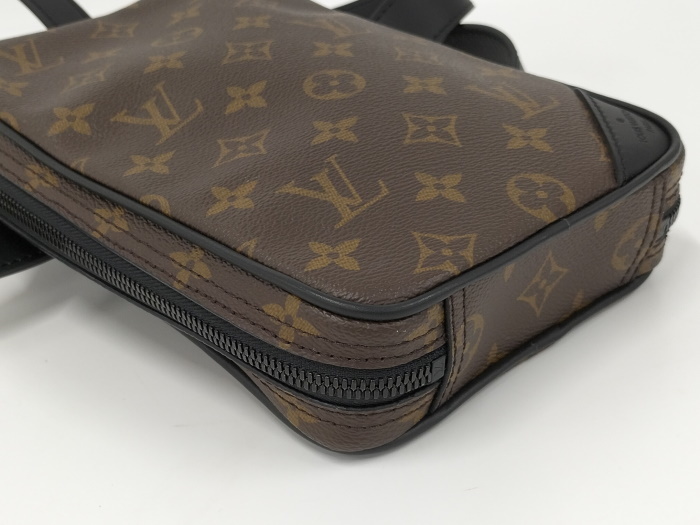 【中古】LOUIS VUITTON ショルダーバッグ サイドバッグ ソーラーレイ ユティリティ モノグラム M44477_画像3