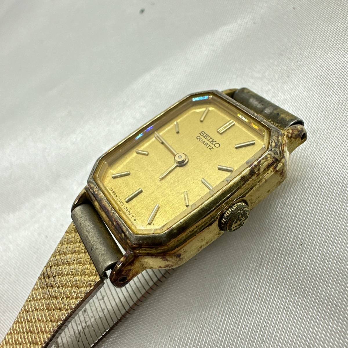 1円スタート 稼動品 SEIKO セイコー　クオーツ　レディース　メンズ腕時計 ゴールド A2401-５-４９_画像2