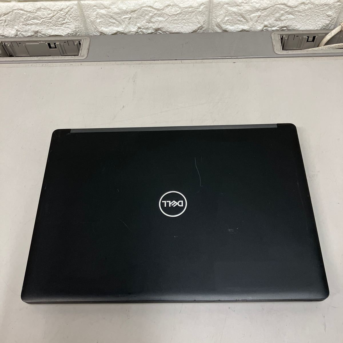 D185 DELL Latitude 5290 P27S Core i7 8650U メモリ8GB _画像3