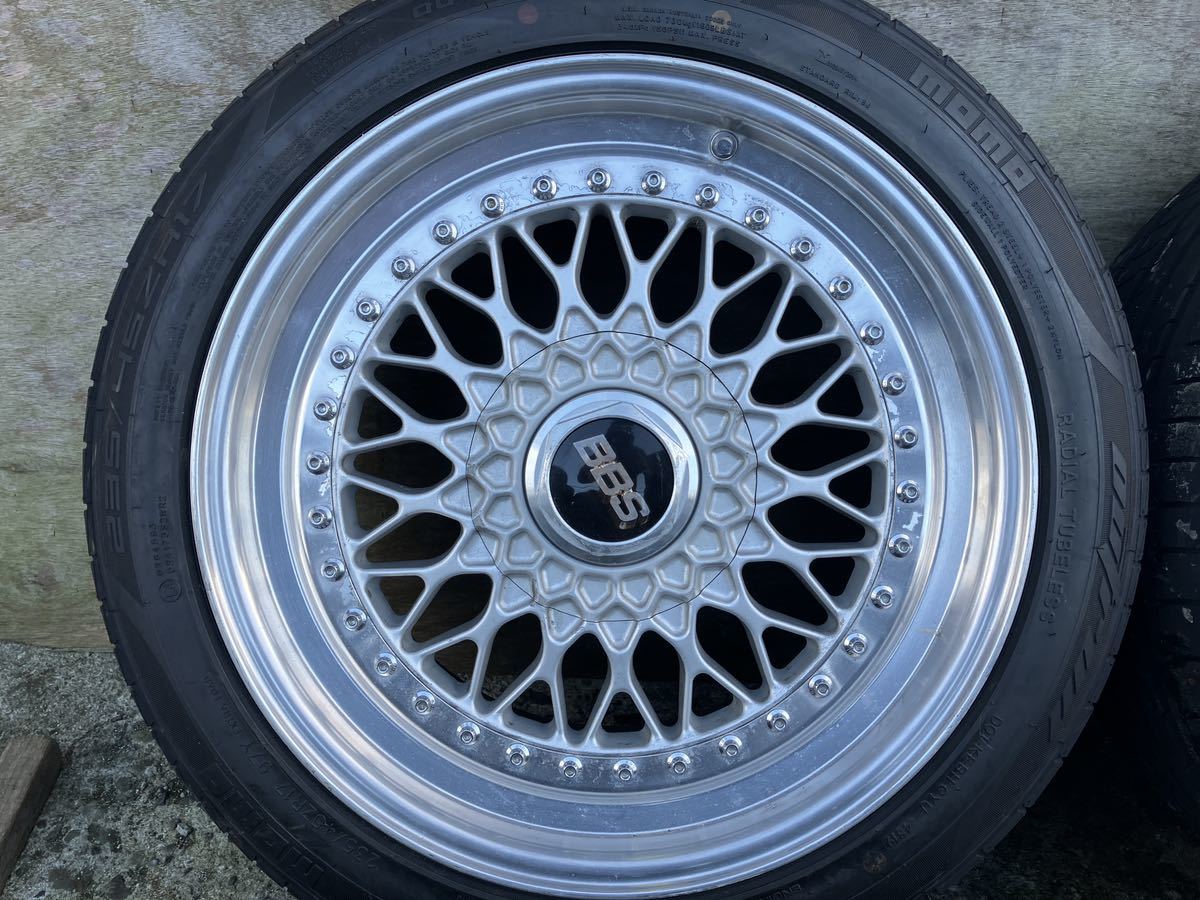 希少/バリ山 BBS RS320/RS321 17インチ 8J/9J PCD114.3 5穴 +43/+40 ハブ60 momo 235/45ZR17 19年製 4本_画像2